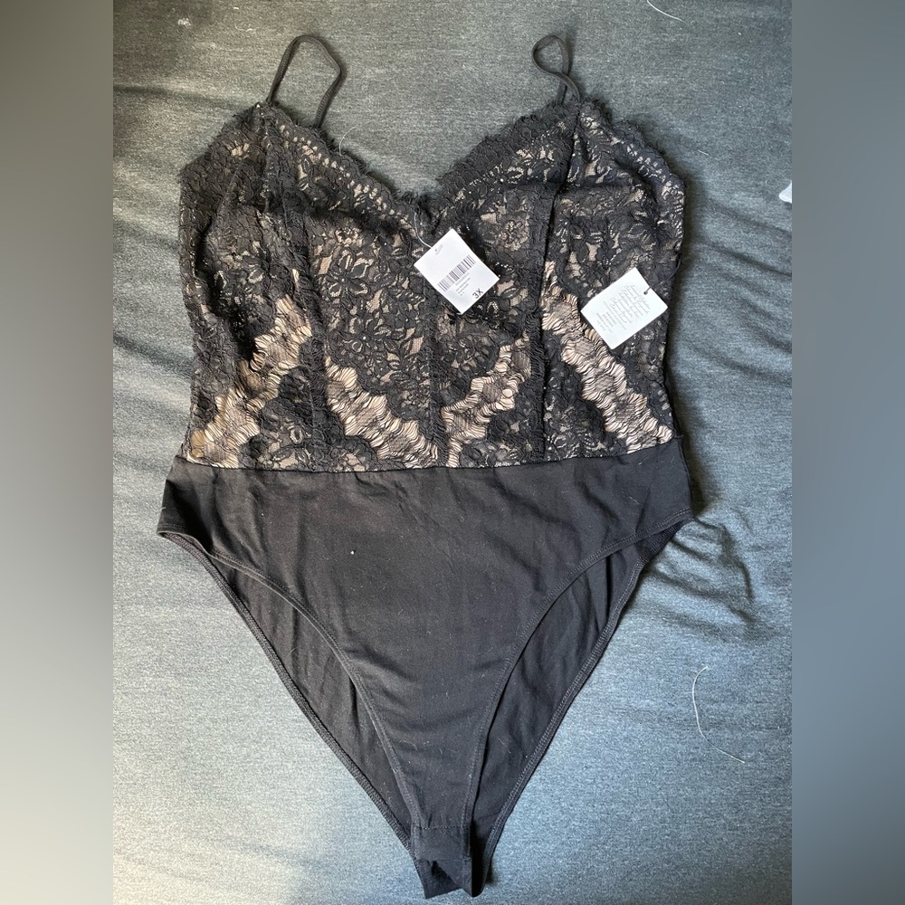 Women’s forever 21 plus size bodysuit